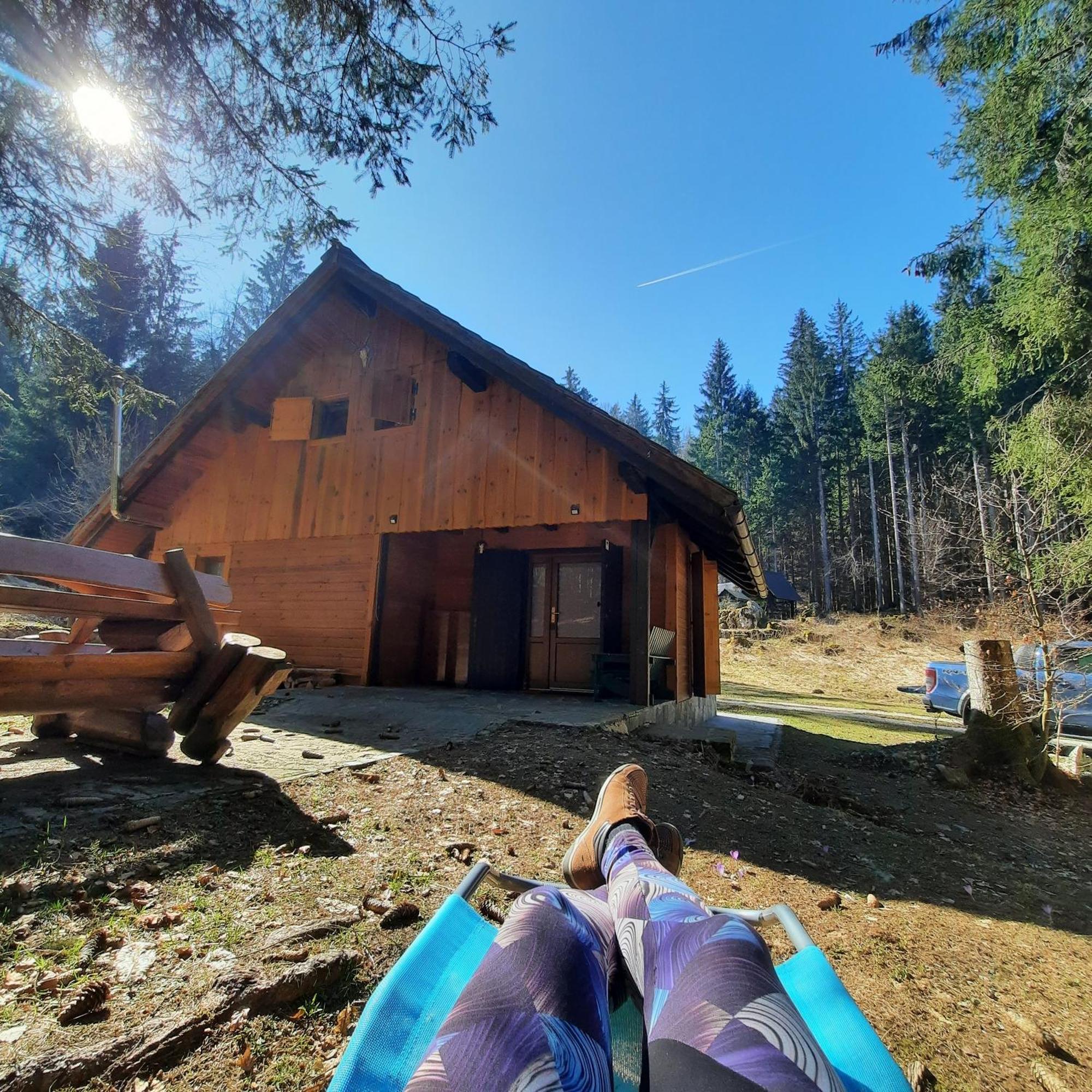Koca V Gozdu, Forest House Near Bled Luaran gambar